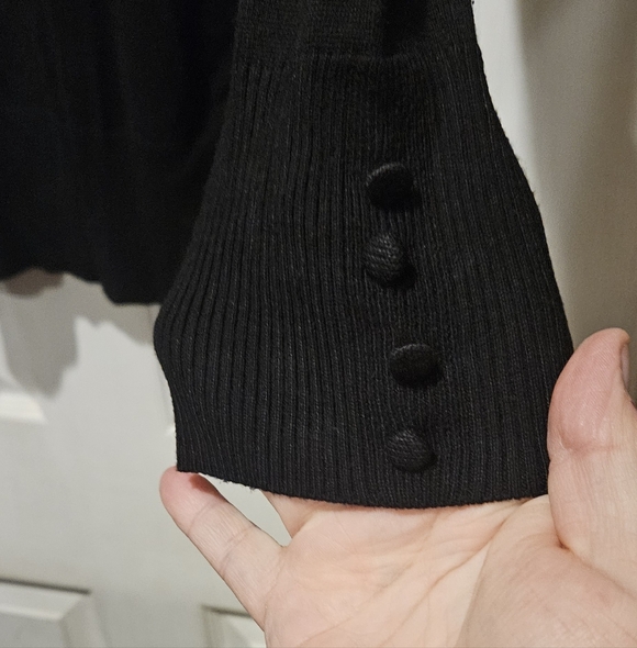 RETROLOGY TURTLENECK SWEATER - Picture 2 of 3